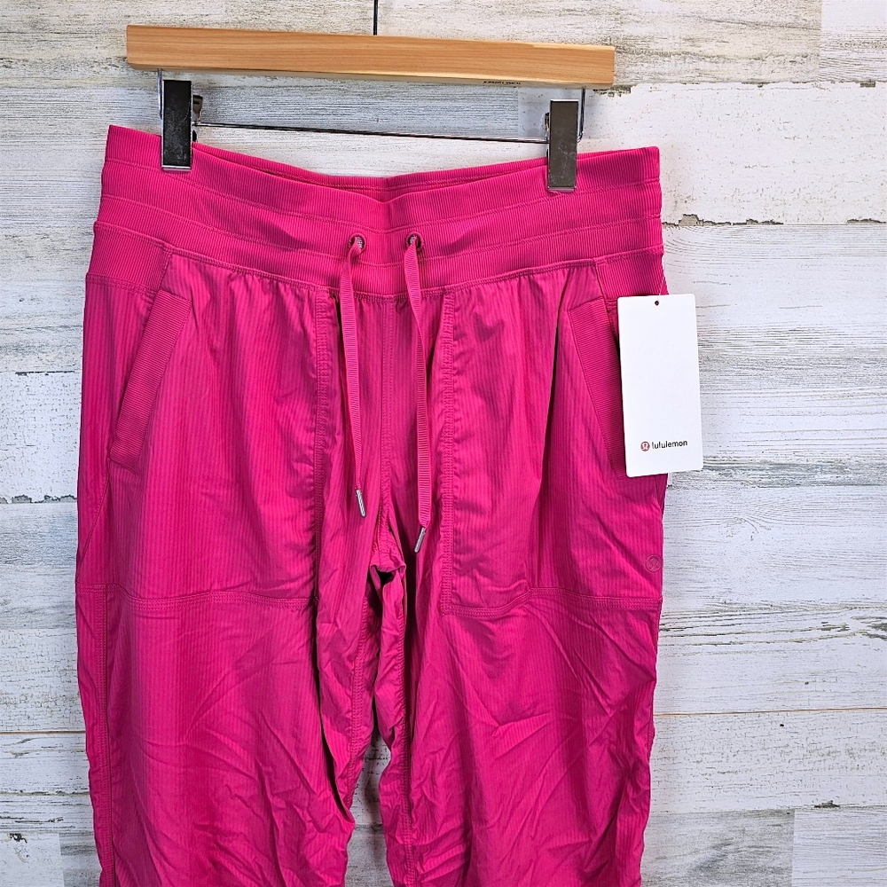 Lululemon Dance Studio Mid-Rise Pants Sonic Pink Size 10 Activewear Balletcore - Picture 7 of 16